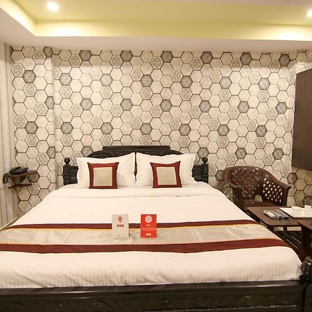 Oyo 9207 Chakri Guest House ヴィシャーカパトナム エクステリア 写真