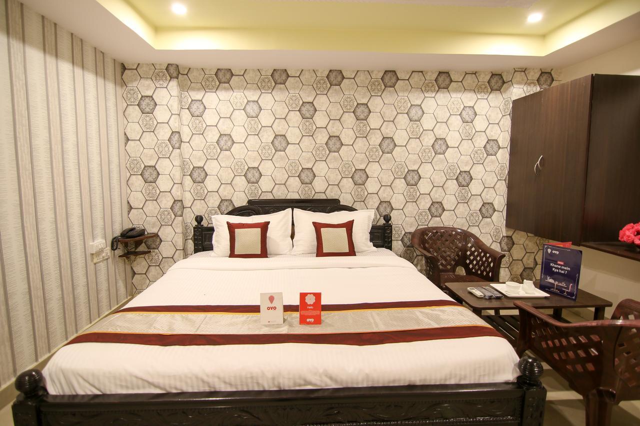 Oyo 9207 Chakri Guest House ヴィシャーカパトナム エクステリア 写真